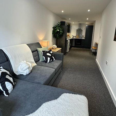Cole Street Apartments Беркенгед Екстер'єр фото